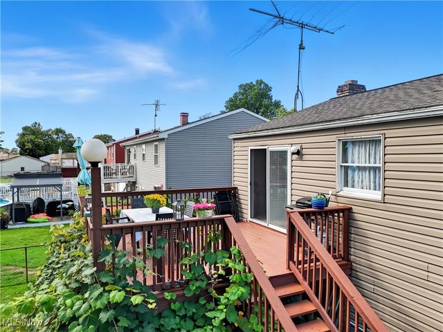 5179 Willow Crest Avenue, Austintown, OH 44515