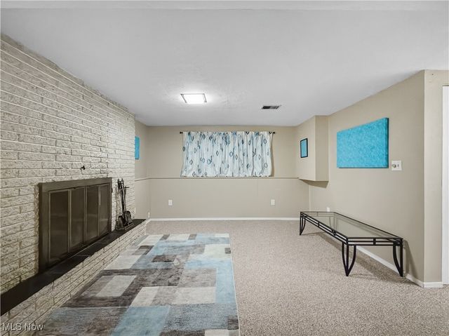 5179 Willow Crest Avenue, Austintown, OH 44515