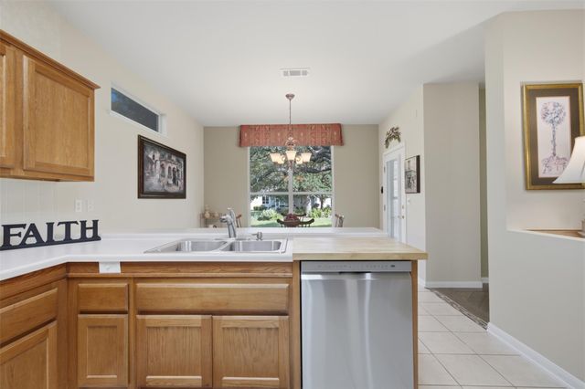 113 Larkspur LN, Georgetown, TX 78633