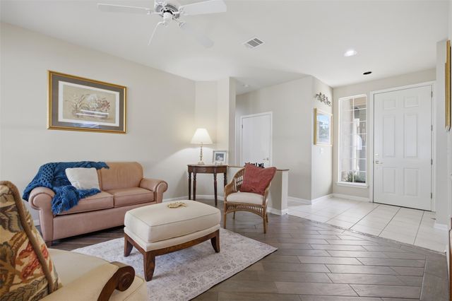 113 Larkspur LN, Georgetown, TX 78633