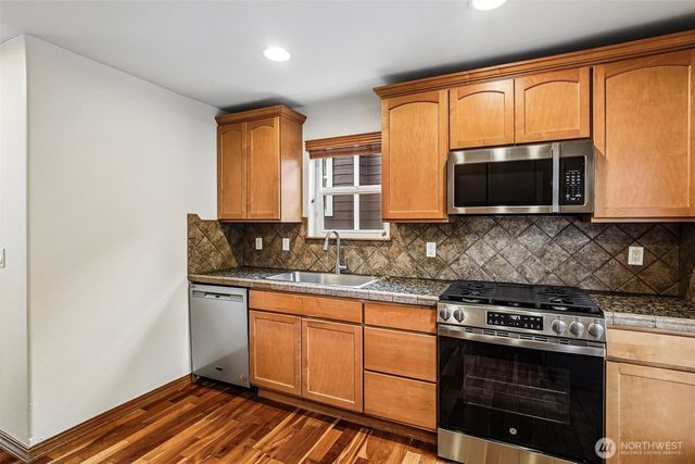 4530 5th Drive SE, Everett, WA 98203