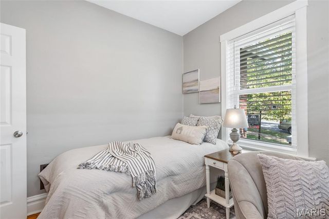 4064 Potomac Street, St Louis, MO 63116