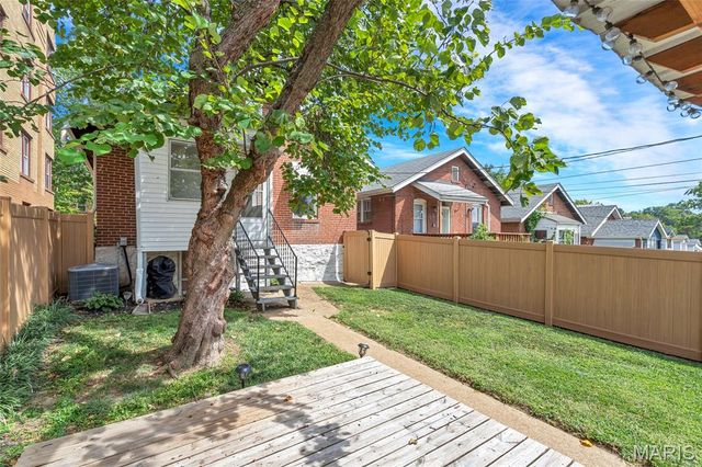 4064 Potomac Street, St Louis, MO 63116