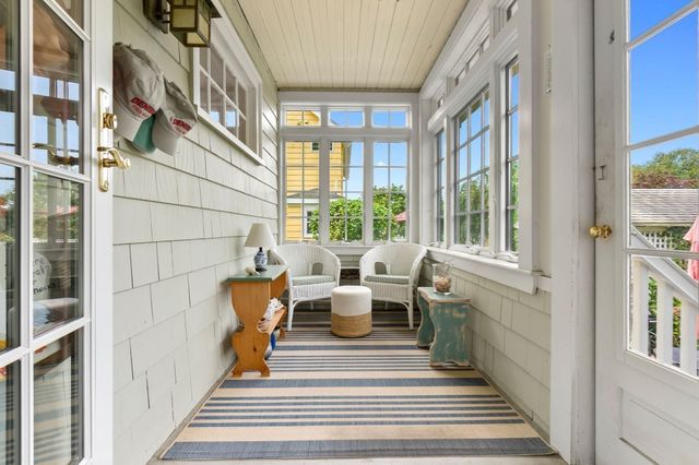 10 Giddings Avenue, Beverly, MA 01915