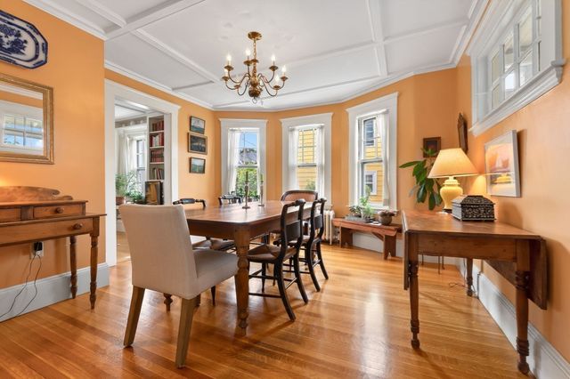 10 Giddings Avenue, Beverly, MA 01915