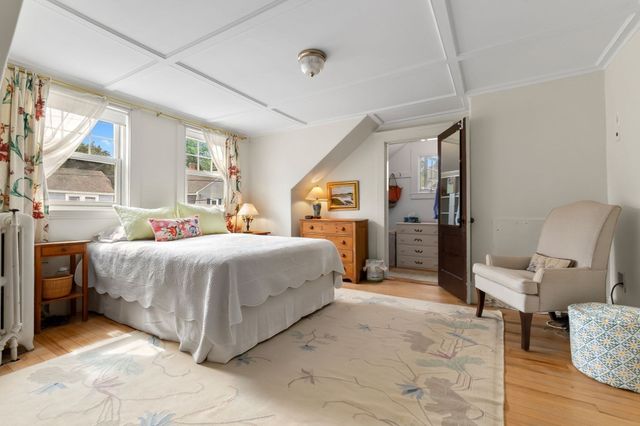 10 Giddings Avenue, Beverly, MA 01915