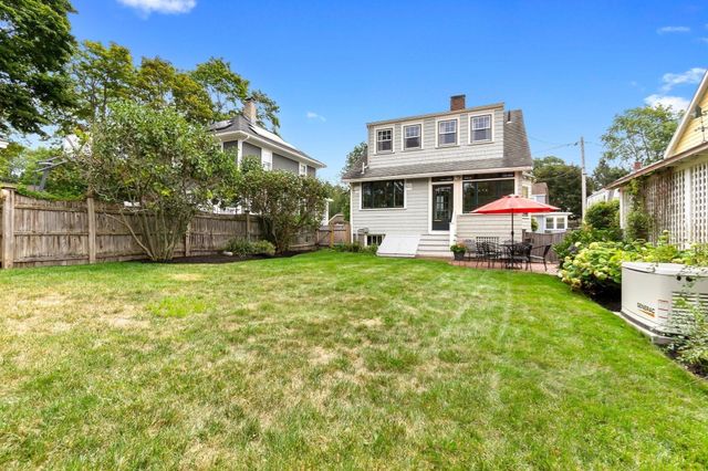 10 Giddings Avenue, Beverly, MA 01915