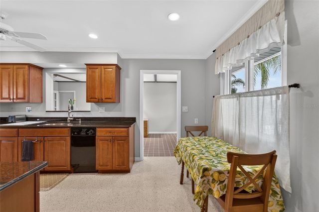 1201 FORDHAM DRIVE, Sun City Center, FL 33573