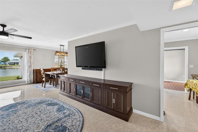 1201 FORDHAM DRIVE, Sun City Center, FL 33573