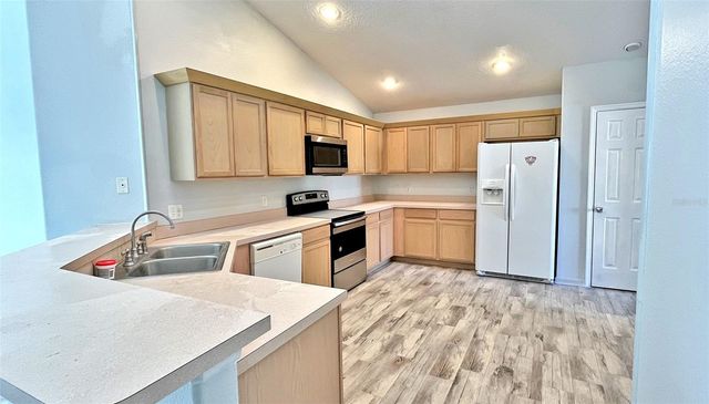 337 SILVER PALMS CIRCLE, Davenport, FL 33837