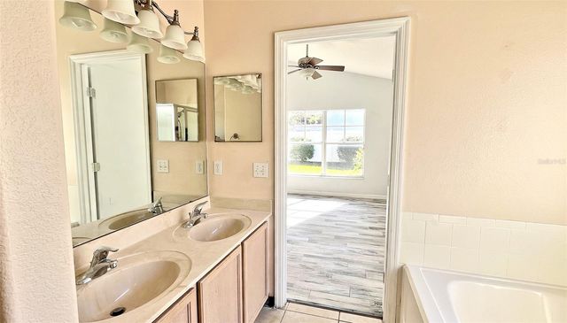 337 SILVER PALMS CIRCLE, Davenport, FL 33837