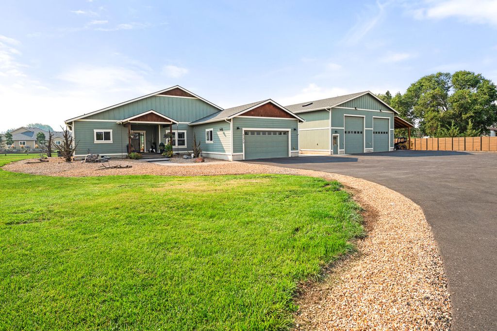21370 View Lane, Bend, OR 97701