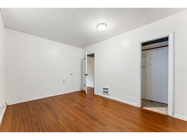 2665 35TH St, Coos Bay, OR 97420