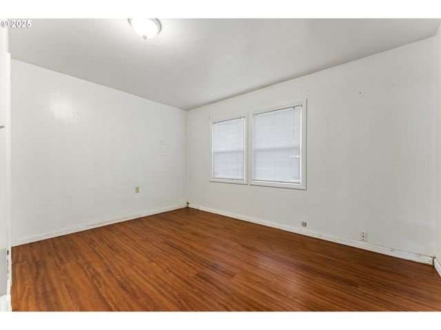 2665 35TH St, Coos Bay, OR 97420