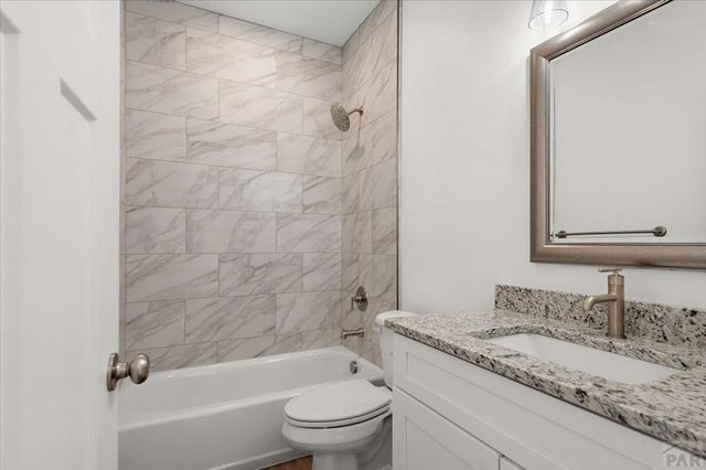 455 E Chadwick Dr, Pueblo West, CO 81007