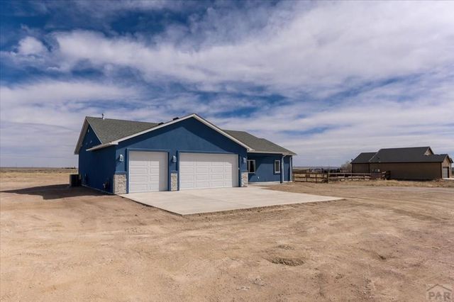 455 E Chadwick Dr, Pueblo West, CO 81007