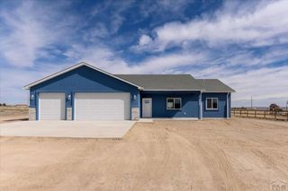 455 E Chadwick Dr, Pueblo West, CO 81007