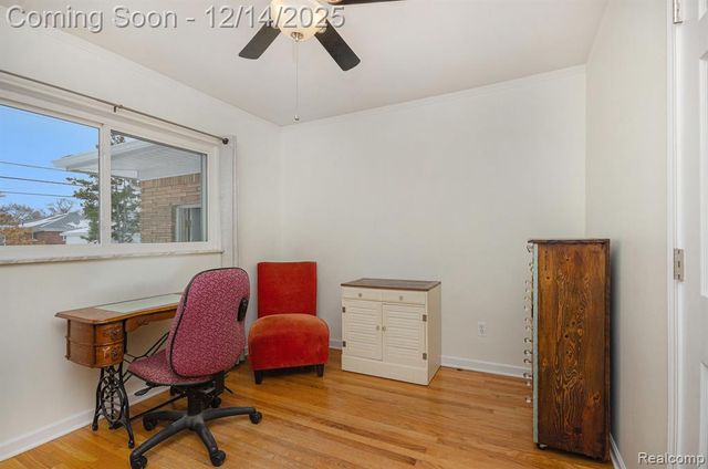 17409 Collinson Avenue, Eastpointe, MI 48021