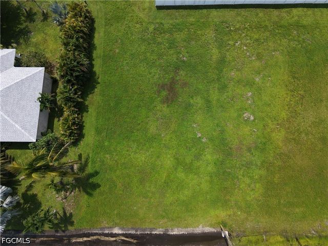 2528 NW 7th TER, Cape Coral, FL 33993