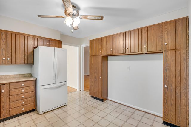 3841 Rollingwood Drive, Chattanooga, TN 37406