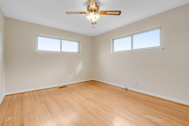 3841 Rollingwood Drive, Chattanooga, TN 37406