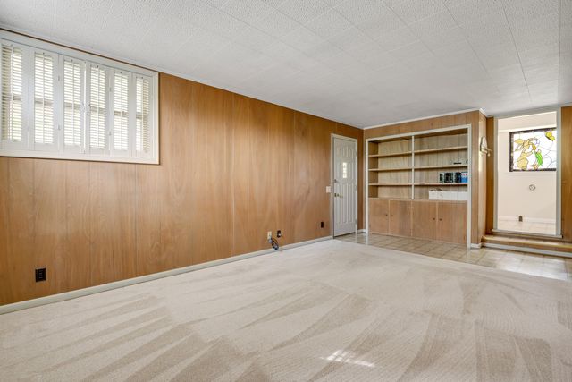 3841 Rollingwood Drive, Chattanooga, TN 37406