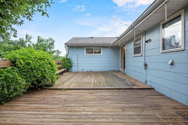 3841 Rollingwood Drive, Chattanooga, TN 37406