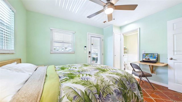 5005 24TH AVENUE S, Gulfport, FL 33707