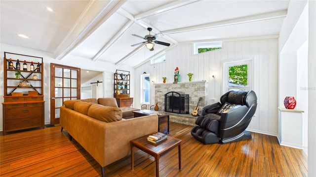 5005 24TH AVENUE S, Gulfport, FL 33707