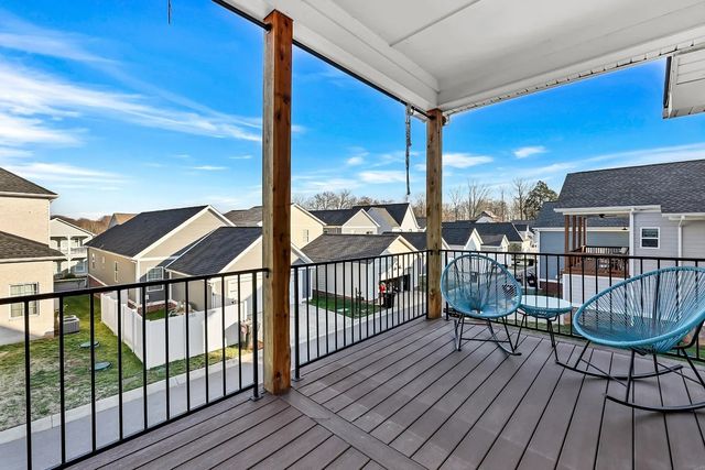 1372 Hicks Edgen Rd, Pleasant View, TN 37146