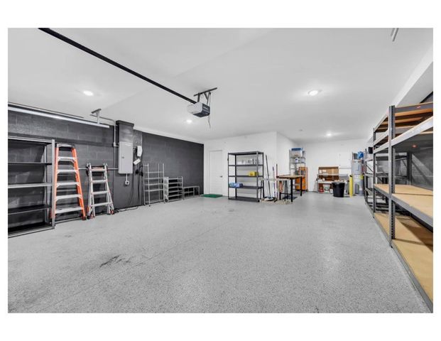 1372 Hicks Edgen Rd, Pleasant View, TN 37146