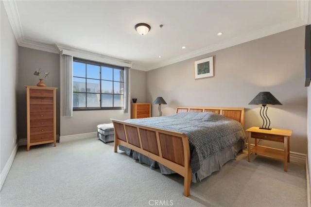 850 N Croft Avenue 306, West Hollywood, CA 90069