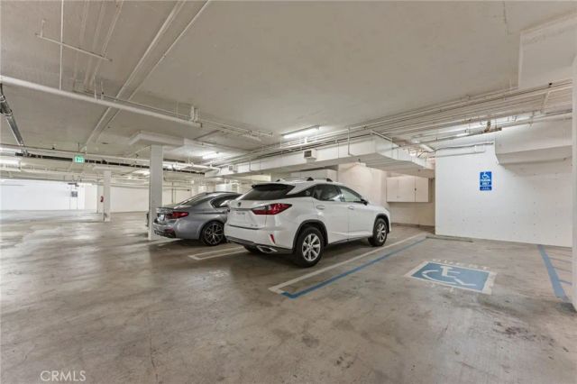 850 N Croft Avenue 306, West Hollywood, CA 90069