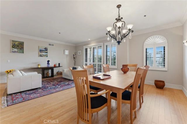 850 N Croft Avenue 306, West Hollywood, CA 90069