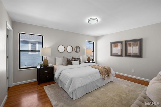 9311 Kenneth Place, St Louis, MO 63132