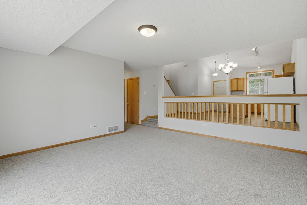 4104 Jarmann Lane, Shakopee, MN 55379 — photo 4