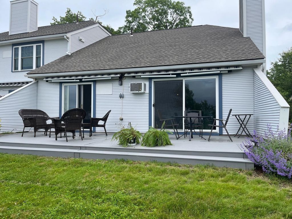 Image 2 of property listing at 22 Northshore Drive, Burlington, VT 05408