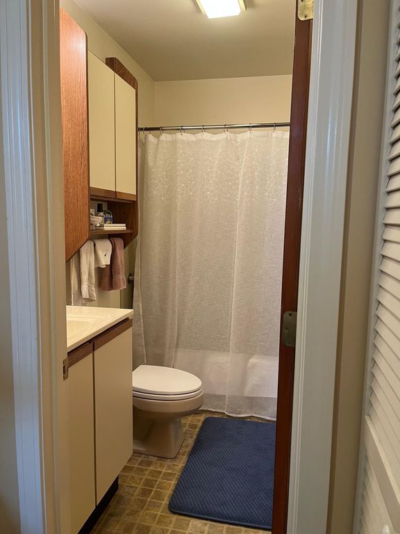 Image 18 of property listing at 22 Northshore Drive, Burlington, VT 05408