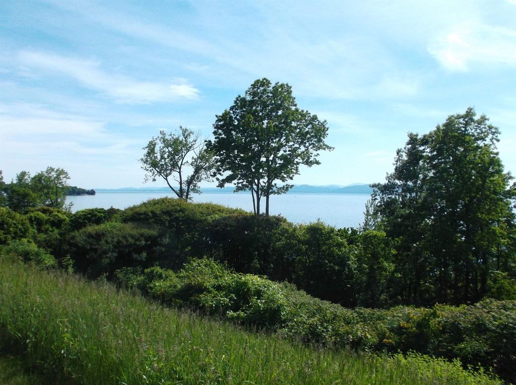Image 4 of property listing at 22 Northshore Drive, Burlington, VT 05408