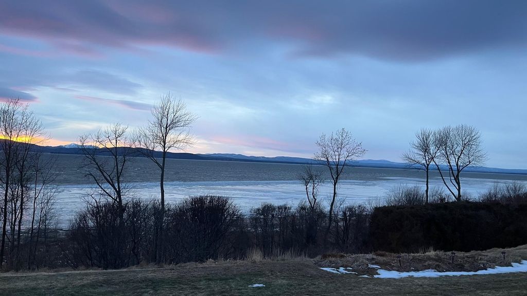 Image 7 of property listing at 22 Northshore Drive, Burlington, VT 05408
