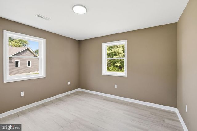 21718 CENTENNIAL LN, Rock Hall, MD 21661