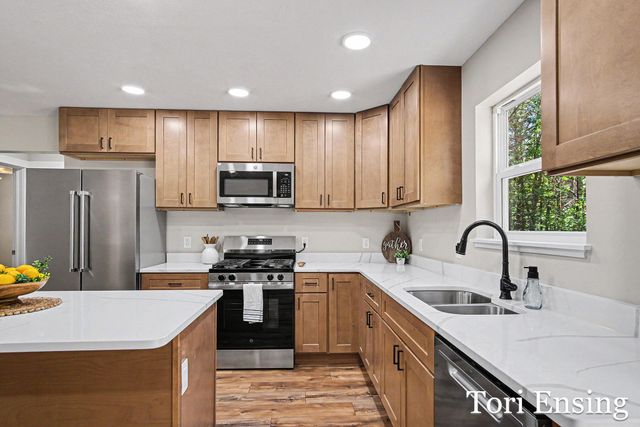 19828 Yankee Road, Reynolds Twp, MI 49329