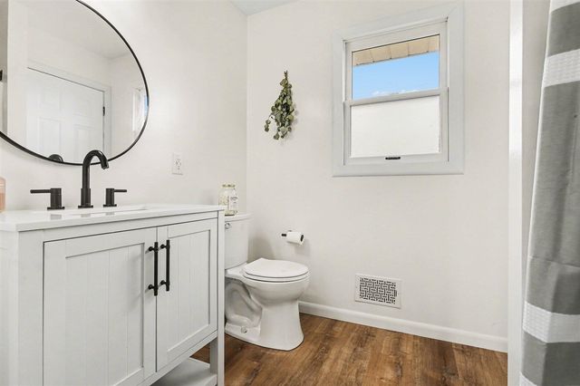 802 Sugar Maple Street, Vicksburg, MI 49097