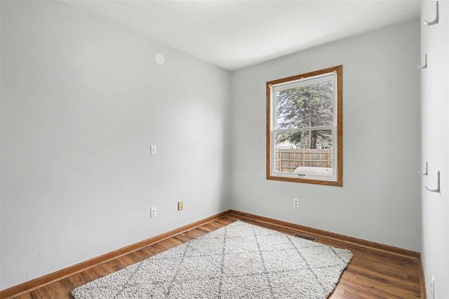 802 Sugar Maple Street, Vicksburg, MI 49097
