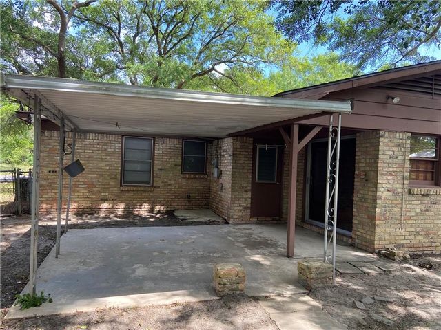 950 Emelda Drive, Mobile, AL 36606