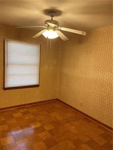 950 Emelda Drive, Mobile, AL 36606