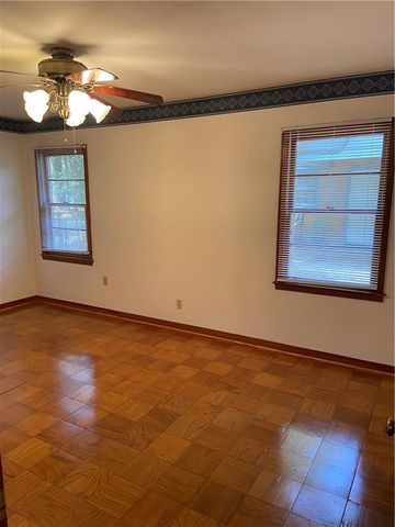950 Emelda Drive, Mobile, AL 36606