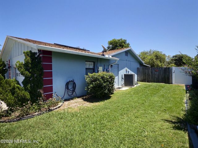 34 FELTER Lane, Palm Coast, FL 32137
