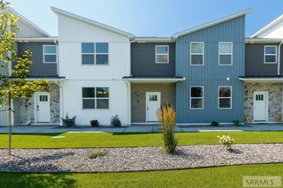 784 E Sunnyside Road # 4, Idaho Falls, ID 83404