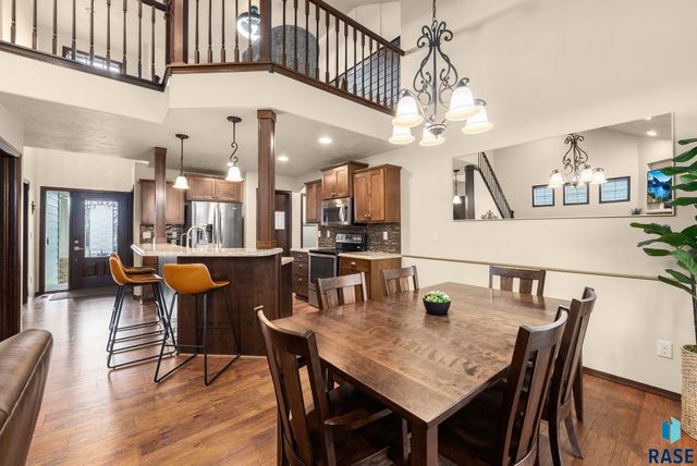 610 Emmett Trl Trail, Harrisburg, SD 57032